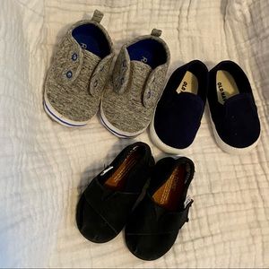 Group of 3 Baby Shoes TOMS, Old Navy, Rising Star